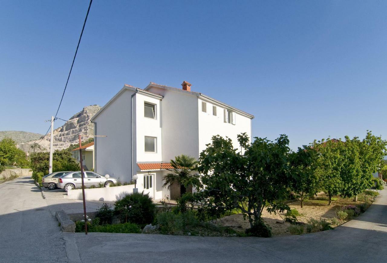 Apartment Mihanovic Žrnovnica Exterior foto